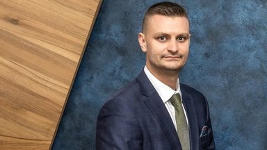 Информираното съгласие: крачката между формалността и реалната защита на пациента