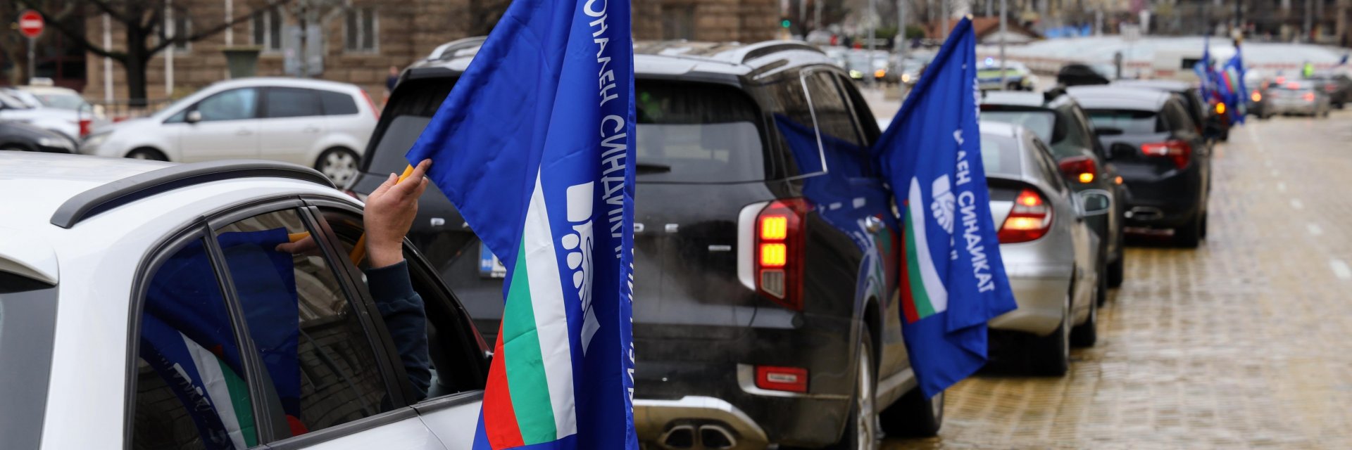 Протестно автошествие в София срещу цените на горивата, планираха да блокират "Орлов мост"