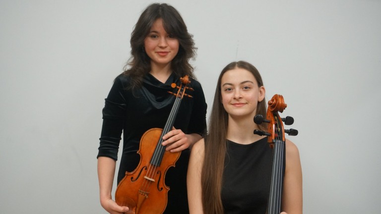 Ярките таланти Ива Маринова и Наума Найман с първа голяма изява като дуо