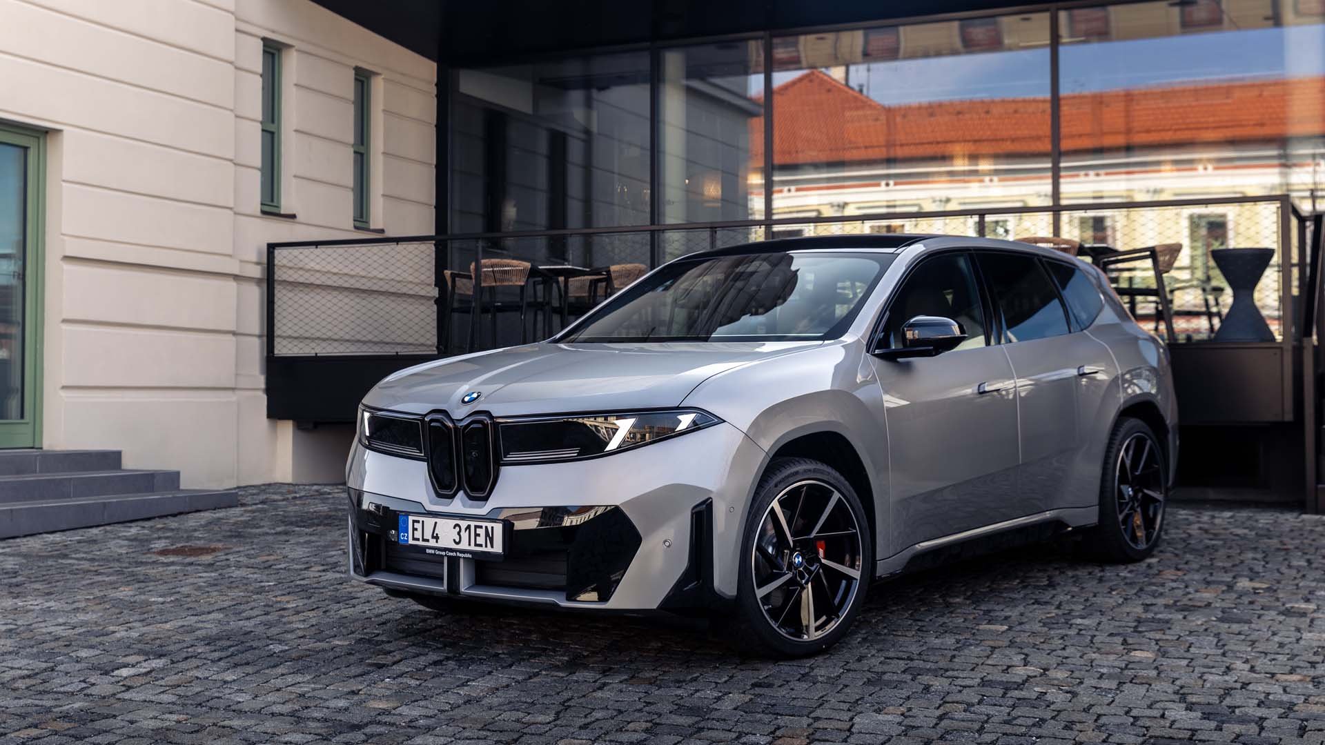 BMW iX3