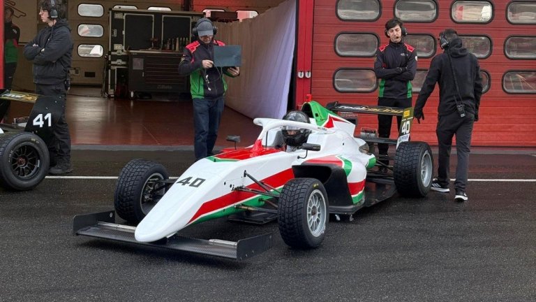 Успешен тест за Самуил Иванов на "Муджело“ преди старта на сезона във Формула 4