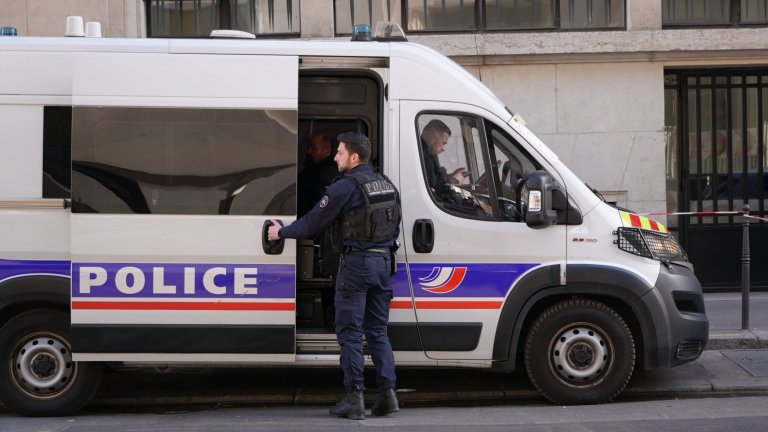 Франция забрани голямо мюсюлманско събиране в Париж заради риск от тероризъм