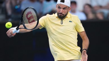 Григор загуби с "внезапна смърт" на демонстрационен турнир, но не отпадна