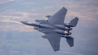 Иран обяви награда за залавянето на пилота на сваления F-15E. Тръмп: Преговорите продължават