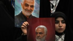 ФБР арестува племенница на Солеймани и дъщеря й в САЩ заради подкрепа към Техеран