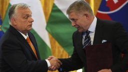 Орбан и Фицо настояват ЕС да вдигне санкциите срещу руския петрол и газ 