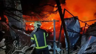 Украйна предприе масирана атака с дронове над Луганск, загина цяло семейство