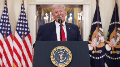 Нобеловият лауреат Барадей за Тръмп: Спрете този луд преди да превърне Залива в огнено кълбо