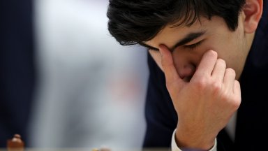 Узбекистански суперталант с убедителна преднина в шахматния Турнир на претендентите