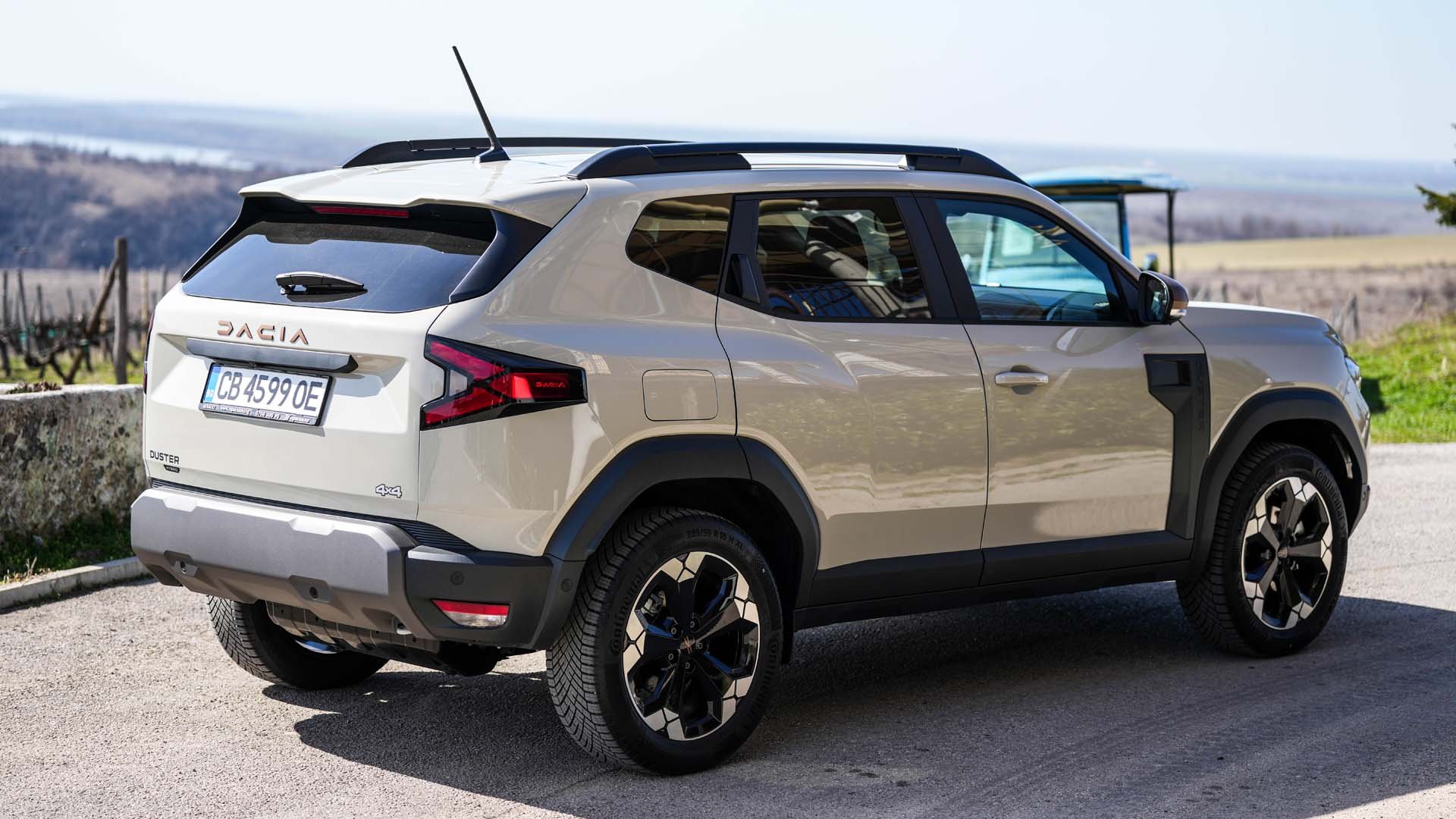 Dacia Duster Hybrid-G 150 4х4