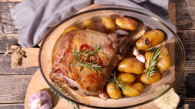 Традицията говори: Защо ядем агнешко на Великден