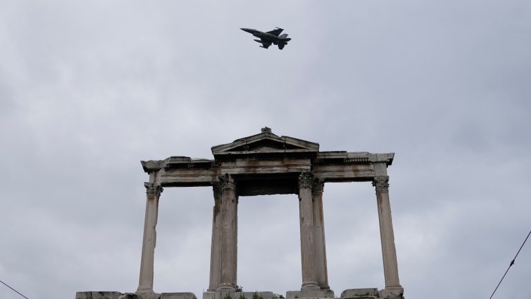 Войната в Близкия изток "порази" и туризма в Гърция