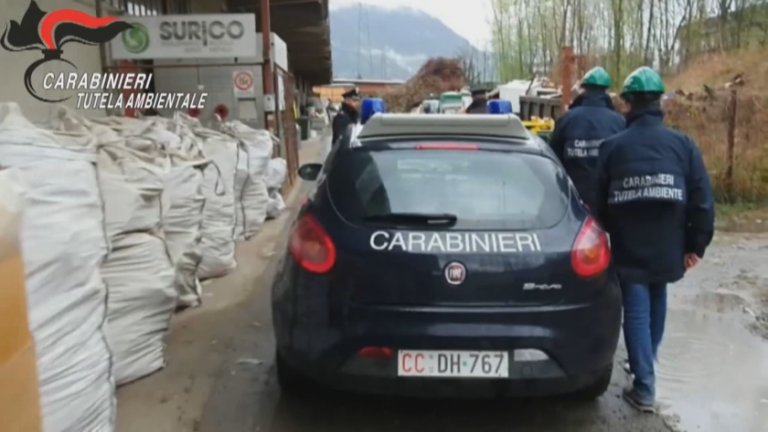 Италия разследва петима българи за трафик на опасни отпадъци