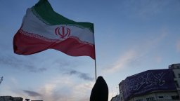 "Файненшъл таймс": Иран обмисля удари по американски цели в Европа, сред мишените е и България