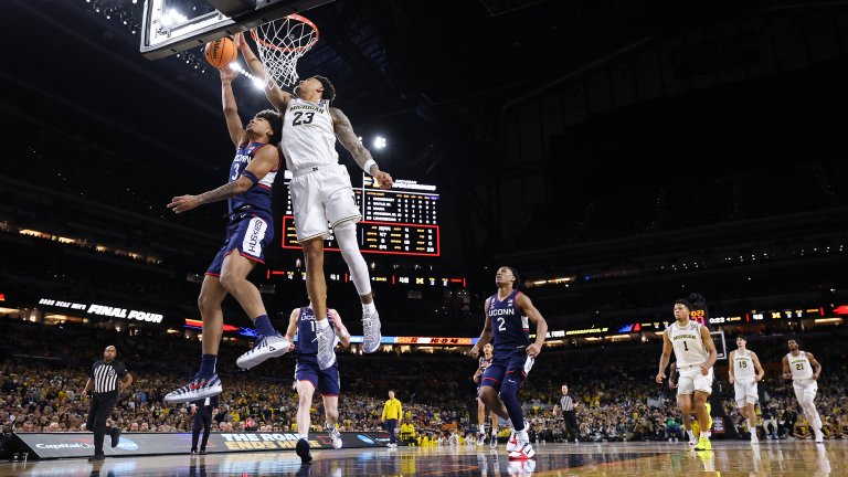 37 години по-късно Мичиган отново е на трона в колежанския баскетбол