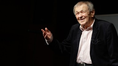 Стефан Мавродиев получава десетия "Златен кукерикон" за цялостен принос