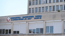 Пострадал от катастрофата на "Челопешко шосе" ще остане инвалид