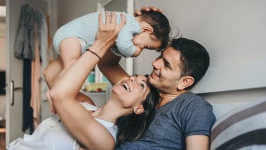 Това са трите зодии, които стават родители на по-късен етап от живота си