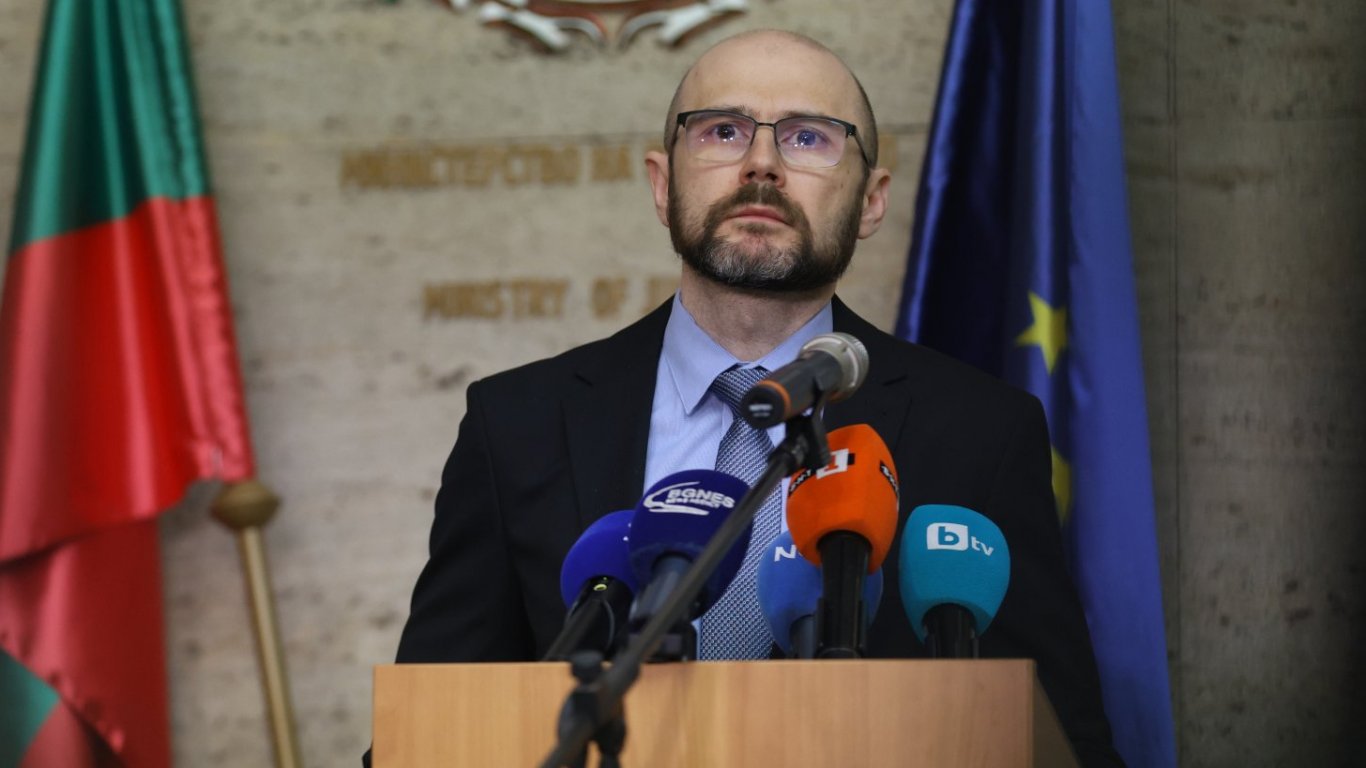 Министърът на правосъдието призова за нова процедура за избор на ВСС
