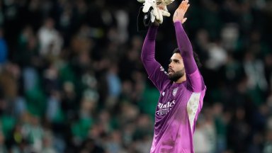 В Арсенал се възхитиха на вратаря си, определиха го за №1 в света