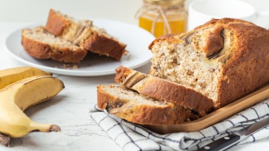 Бананов сладкиш с канела