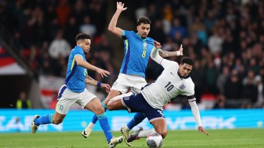 Колекционерски смартфон носи билет за мач на две от суперсилите на Мондиала