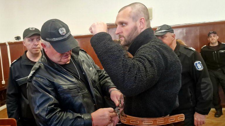 Американецът, задържан в България за атентат в Чехия, се съгласи на доброволна екстрадиция