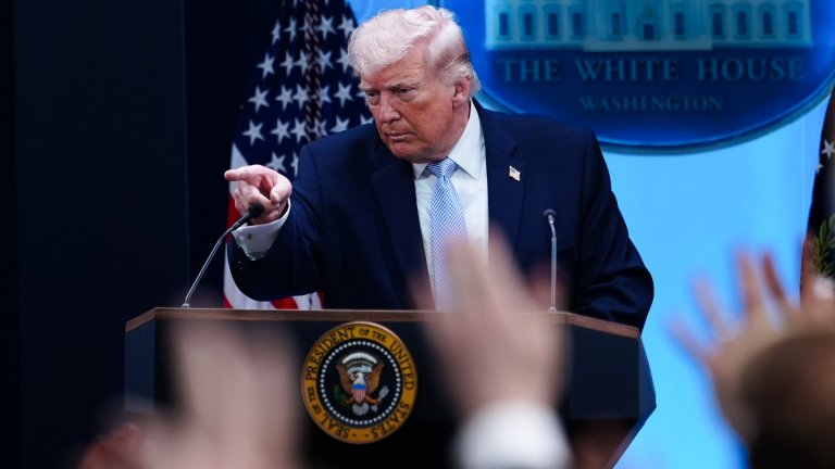 Тръмп: Споразумения, списъци и писма за примирието с Иран се изпращат от шарлатани