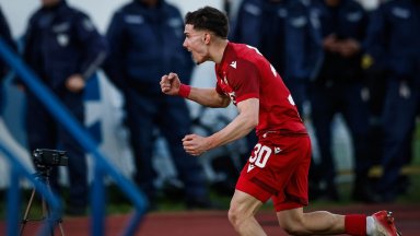 Проблемите на ЦСКА отново лъснаха, но младок ги компенсира в последните секунди