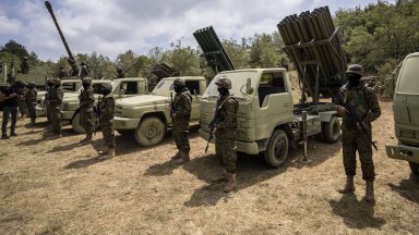 Хизбула каза, че атаките срещу Израел ще продължат