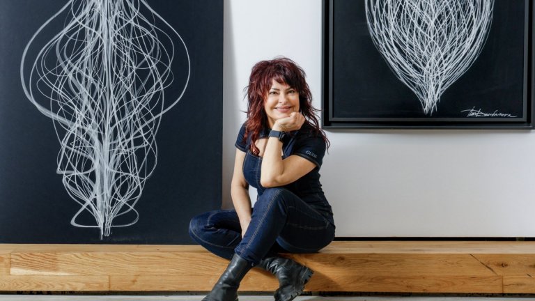 Концептуално пространство ДОМ представя изложбата "Кодове на времето" на Ина Дамянова