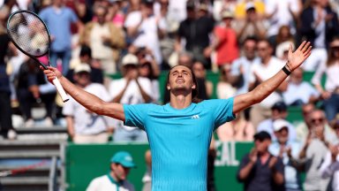 Зверев стиган първи 1/4-финал в Монте Карло от 2022-ра