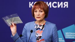 Росица Матева: В София не са отпечатали методическите указания за секционните комисии