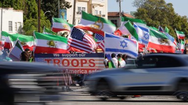 Докато САЩ и Иран обсъждат примирие, Израел се готви за "вечна война"