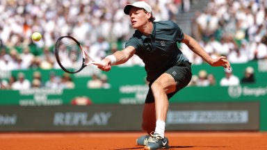 Серията без загубен сет приключи, но Синер все пак изкова нова победа