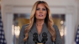 Мелания Тръмп с извънредно изявление от Белия дом за аферата "Епстийн" (снимки)