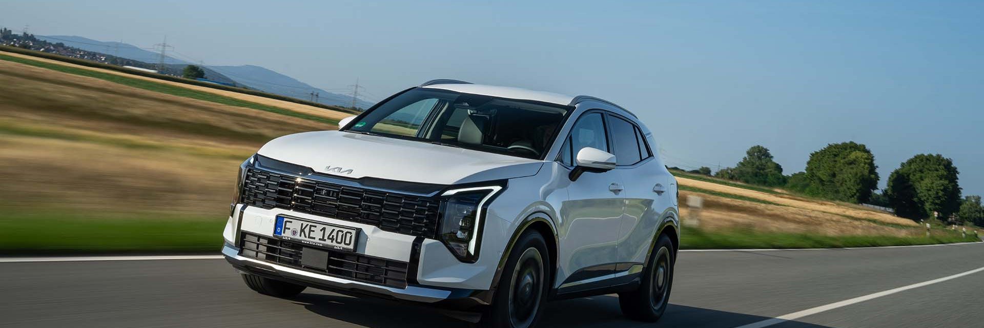 Kia Sportage привлича потребителите с всестранен талант (галерия и видео)