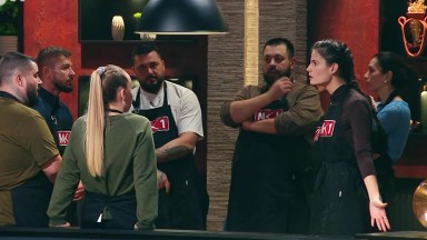 Ще се избият! Веганките влязоха в махленска свада с несебърските гълъбчета Любо и Михаела