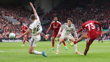 17-годишен припомни вкуса на победата за Ливърпул