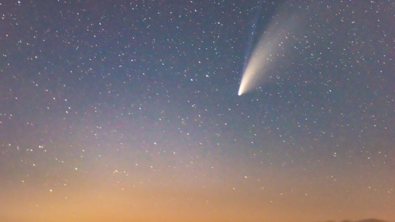 Веднъж на 170 000 години: Рядка комета става видима до 20 април