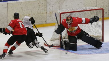 Победа над Тайван спаси България от изпадане в по-долна дивизия в хокея