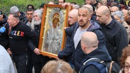 Светли вторник е - почитаме Света Богородица