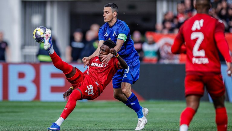 Нова късна драма в дербито: ЦСКА заличи "синя" победа с последния удар