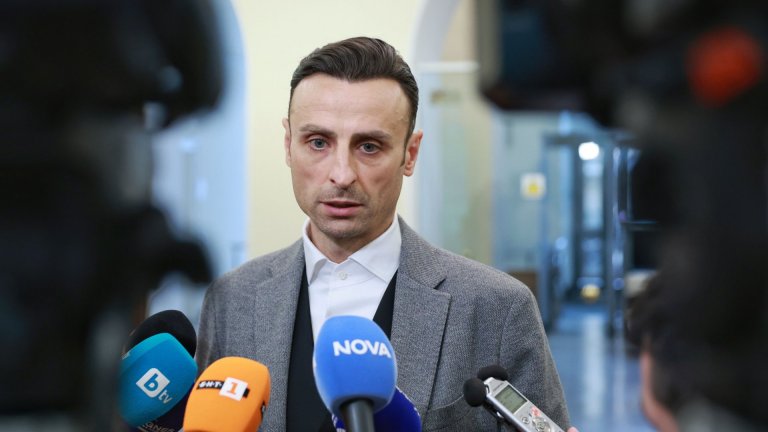 "Не е Библията, но е работещо". Бербатов представи стратегията си за спорта