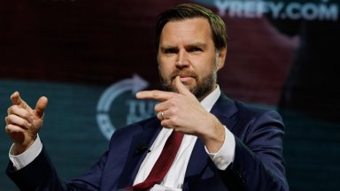 Джей Ди Ванс: Примирието между САЩ и Иран се спазва, Тръмп иска грандиозна сделка