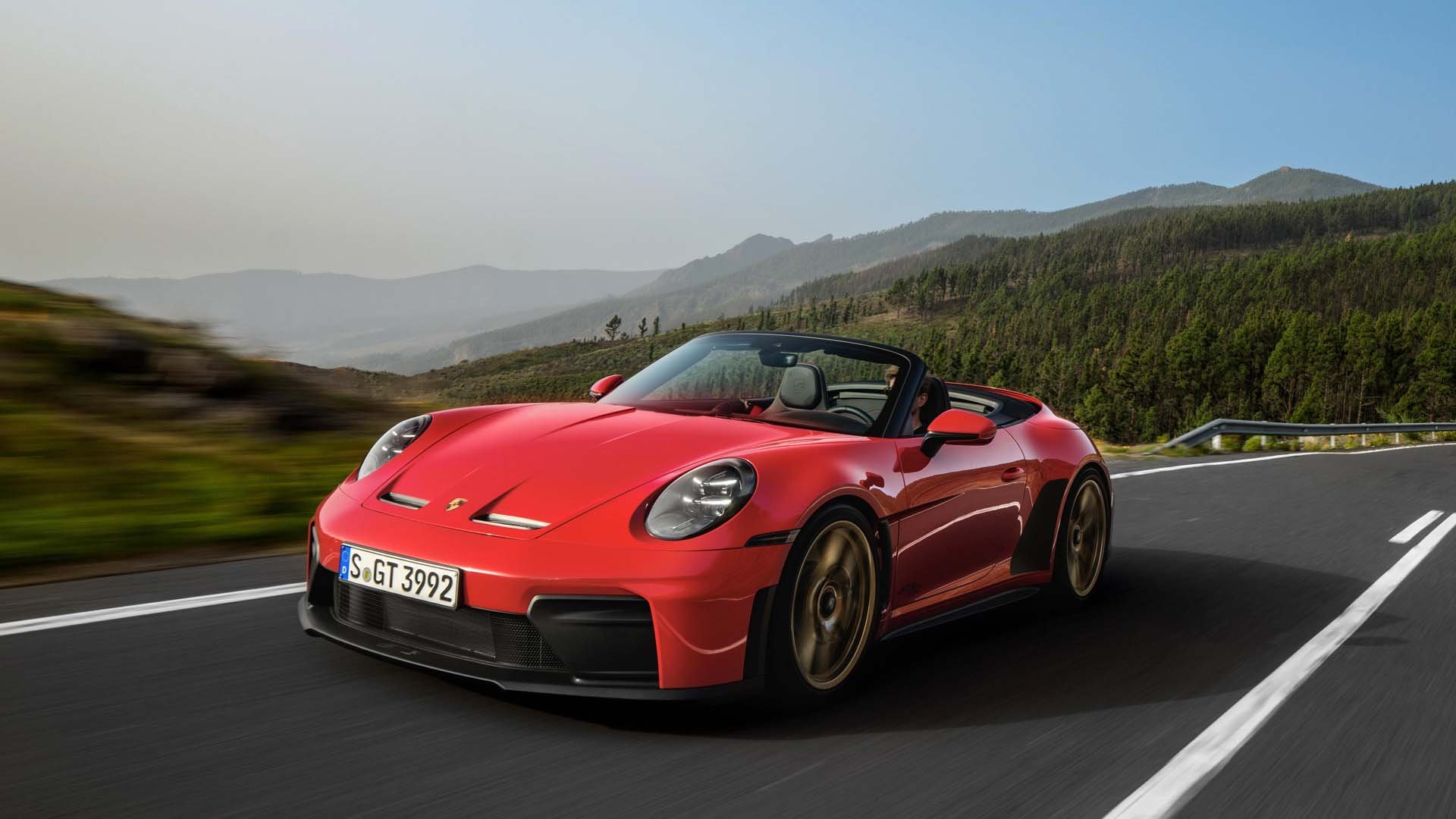 Porsche 911 GT3 S/C залага на отворен покрив и ръчна скоростна кутия