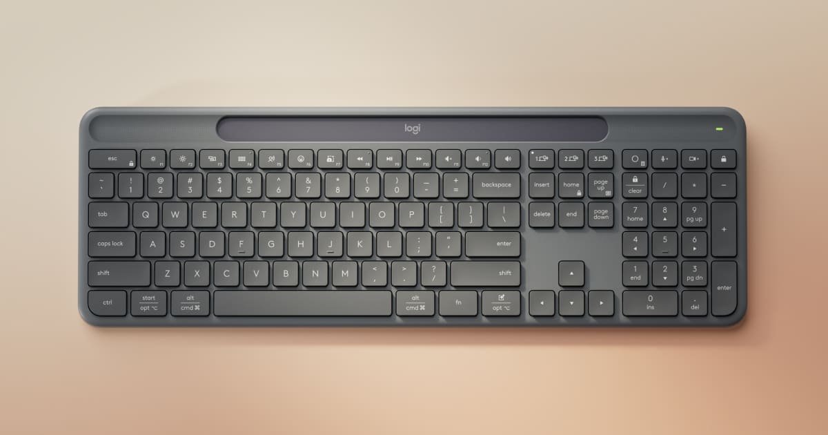 Logitech Signature Slim Solar+ K980