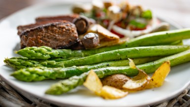 Аспержите - любимият зеленчук на едни от най-забележителните крале на Франция