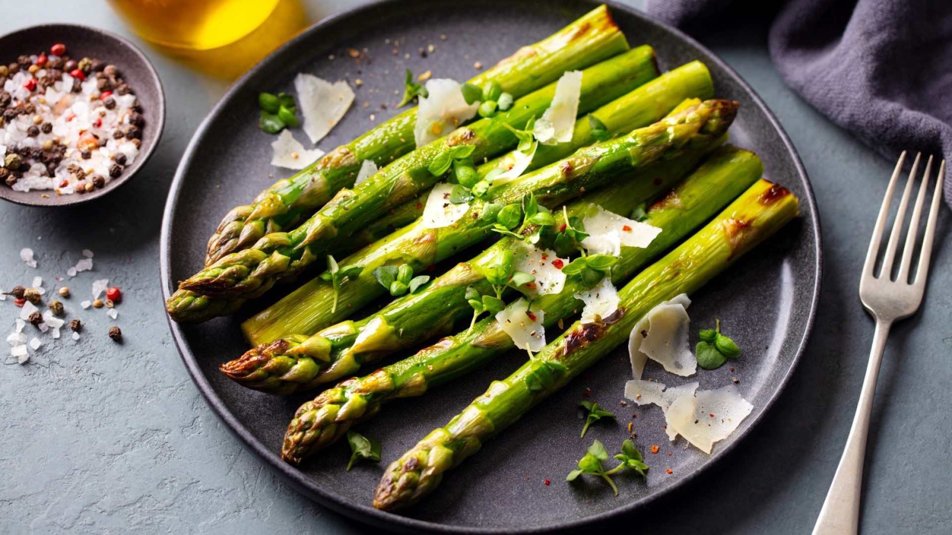 Набързо: Няколко много лесни рецепти с аспержи