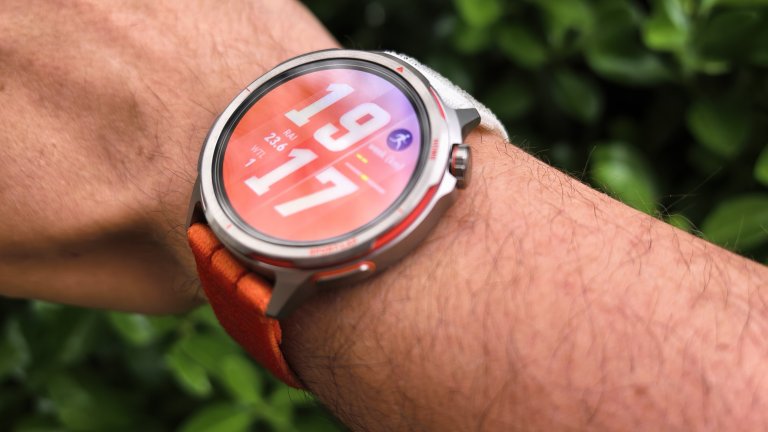 Ревю: HUAWEI WATCH GT Runner 2 превръща спортът в пристрастяващо удоволствие